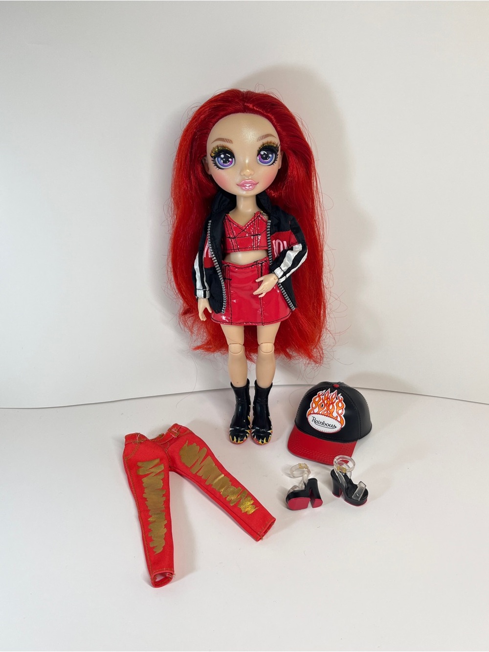 Rainbow High Fashion Doll Red Ruby Anderson Series 1 Clothes Shoes Hat Loose